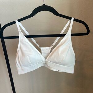 Gilly Hicks White Bra